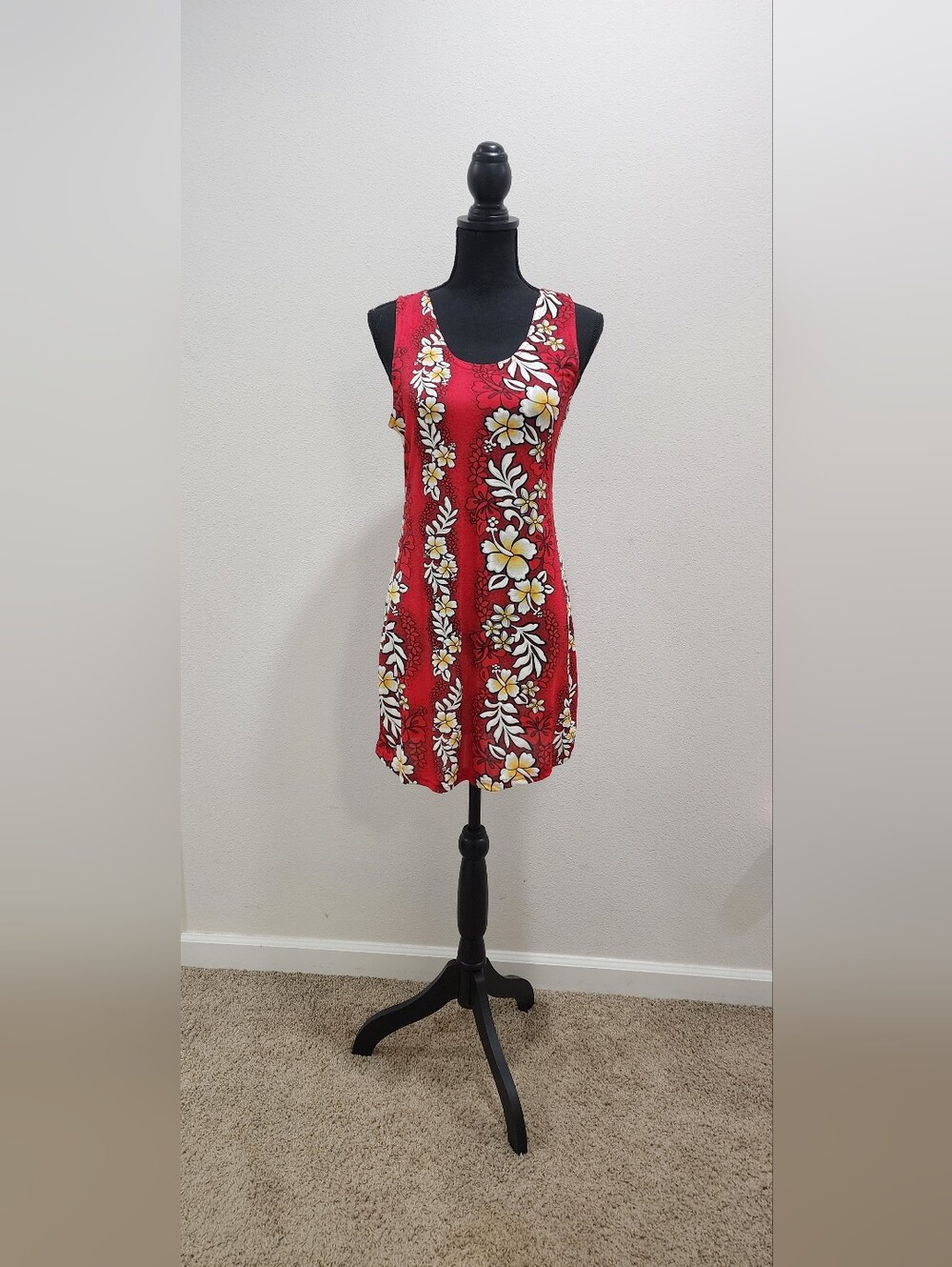 Vintage - Hawaiian Red Floral Sleeveless Summer Dress